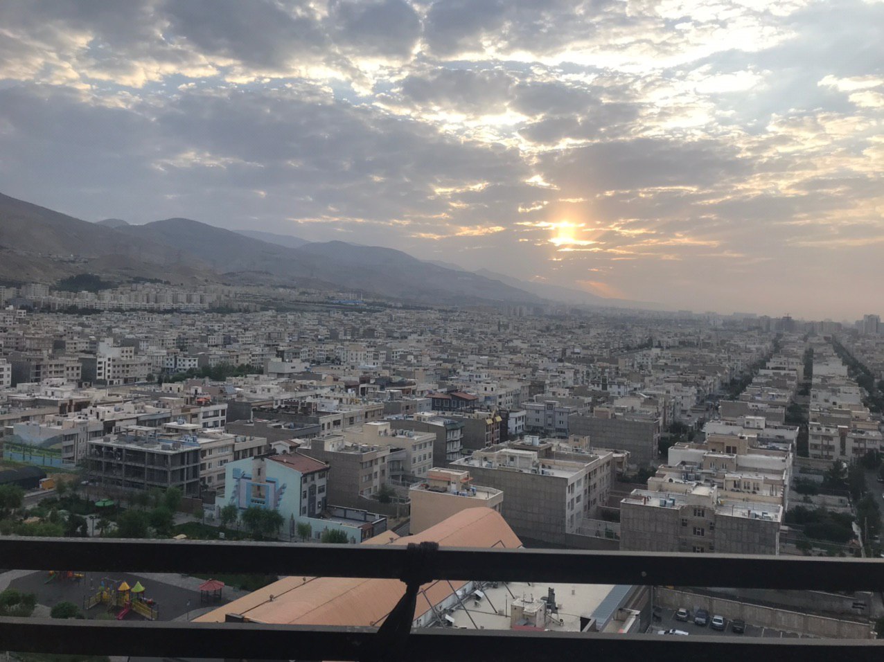 اطلاعیه شماره ۵ برج ایزدیار